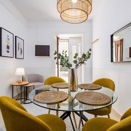 New! Unique 1 Bedroom Apartment- Santa Catarina 42 Lisbon Luaran gambar